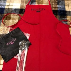 Sex and the City apron and makeup bag.